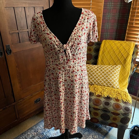 Xhilaration Floral Print Dress Size Medium - Picture 1 of 7
